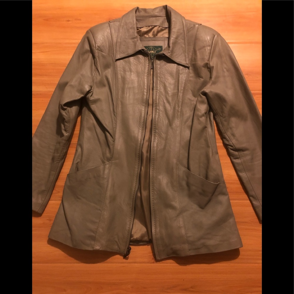 Vintage leather fitted blazer
